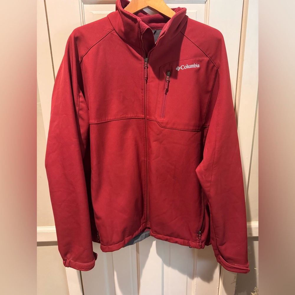 Columbia Men's Bold Red Performance Jacket